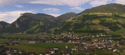 Archiv Foto Webcam Blick von Bichl auf Mayrhofen 02:00