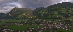 Archiv Foto Webcam Blick von Bichl auf Mayrhofen 06:00