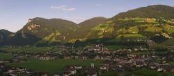 Archiv Foto Webcam Blick von Bichl auf Mayrhofen 05:00