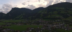 Archiv Foto Webcam Blick von Bichl auf Mayrhofen 19:00