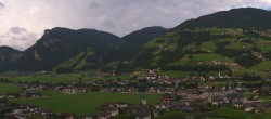 Archiv Foto Webcam Blick von Bichl auf Mayrhofen 06:00