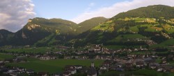 Archiv Foto Webcam Blick von Bichl auf Mayrhofen 05:00