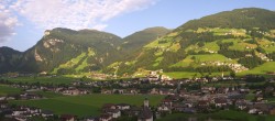 Archiv Foto Webcam Blick von Bichl auf Mayrhofen 06:00