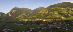Archiv Foto Webcam Blick von Bichl auf Mayrhofen 06:00