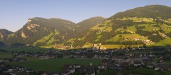 Archiv Foto Webcam Blick von Bichl auf Mayrhofen 06:00
