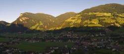 Archiv Foto Webcam Blick von Bichl auf Mayrhofen 05:00