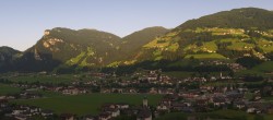 Archiv Foto Webcam Blick von Bichl auf Mayrhofen 05:00