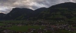 Archiv Foto Webcam Blick von Bichl auf Mayrhofen 19:00