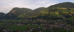 Archiv Foto Webcam Blick von Bichl auf Mayrhofen 05:00