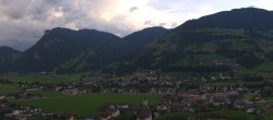Archiv Foto Webcam Blick von Bichl auf Mayrhofen 19:00