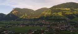 Archiv Foto Webcam Blick von Bichl auf Mayrhofen 05:00