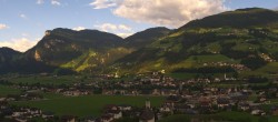 Archiv Foto Webcam Blick von Bichl auf Mayrhofen 06:00