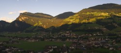 Archiv Foto Webcam Blick von Bichl auf Mayrhofen 05:00