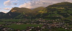 Archiv Foto Webcam Blick von Bichl auf Mayrhofen 05:00