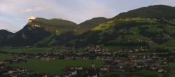Archiv Foto Webcam Blick von Bichl auf Mayrhofen 05:00