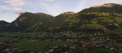 Archiv Foto Webcam Blick von Bichl auf Mayrhofen 06:00