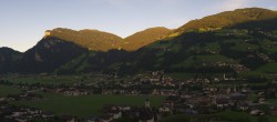 Archiv Foto Webcam Blick von Bichl auf Mayrhofen 05:00