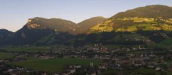 Archiv Foto Webcam Blick von Bichl auf Mayrhofen 06:00