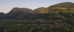 Archiv Foto Webcam Blick von Bichl auf Mayrhofen 06:00