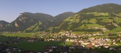 Archiv Foto Webcam Blick von Bichl auf Mayrhofen 07:00
