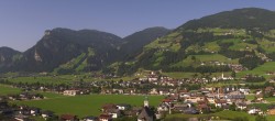 Archiv Foto Webcam Blick von Bichl auf Mayrhofen 09:00