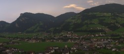Archiv Foto Webcam Blick von Bichl auf Mayrhofen 05:00
