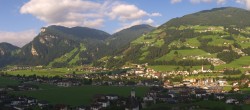 Archived image Webcam Panoramic View Mayrhofen 14:00
