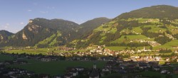 Archiv Foto Webcam Blick von Bichl auf Mayrhofen 02:00