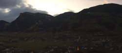 Archiv Foto Webcam Blick von Bichl auf Mayrhofen 15:00