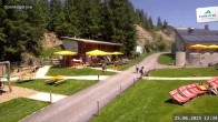 Archiv Foto Webcam Schmitten: Restaurant und Spielplatz Sonnkogel 11:00