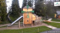 Archiv Foto Webcam Schmitten: Restaurant und Spielplatz Sonnkogel 05:00
