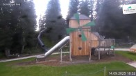 Archived image Webcam Schmitten: Sonnkogel playground 17:00