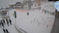 Archived image Webcam Charmonix: Planpraz Base Station 13:00