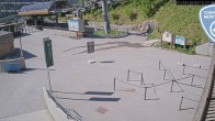 Archived image Webcam Charmonix: Planpraz Base Station 09:00