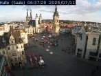 Archiv Foto Webcam Blick vom Ratshof auf den Marktplatz in Halle 05:00