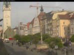 Archiv Foto Webcam Straubing: Blick auf den Stadtturm und Ludwigsplatz 07:00
