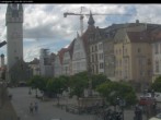 Archiv Foto Webcam Straubing: Blick auf den Stadtturm und Ludwigsplatz 13:00