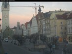 Archiv Foto Webcam Straubing: Blick auf den Stadtturm und Ludwigsplatz 06:00