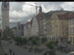 Archiv Foto Webcam Straubing: Blick auf den Stadtturm und Ludwigsplatz 11:00