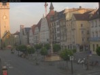 Archiv Foto Webcam Straubing: Blick auf den Stadtturm und Ludwigsplatz 05:00