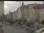 Archiv Foto Webcam Straubing: Blick auf den Stadtturm und Ludwigsplatz 17:00