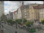 Archiv Foto Webcam Straubing: Blick auf den Stadtturm und Ludwigsplatz 11:00
