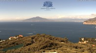 Archiv Foto Webcam Blick von Sorrento auf den Vesuv 15:00