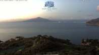 Archiv Foto Webcam Blick von Sorrento auf den Vesuv 19:00