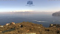 Archiv Foto Webcam Blick von Sorrento auf den Vesuv 09:00