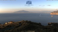 Archiv Foto Webcam Blick von Sorrento auf den Vesuv 17:00