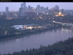 Archived image Webcam Edmonton: View Skyline 03:00