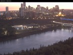 Archived image Webcam Edmonton: View Skyline 05:00