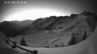 Archiv Foto Webcam Ladurns - Edelweißhütte 05:00