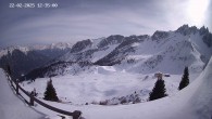 Archiv Foto Webcam Ladurns - Edelweißhütte 11:00